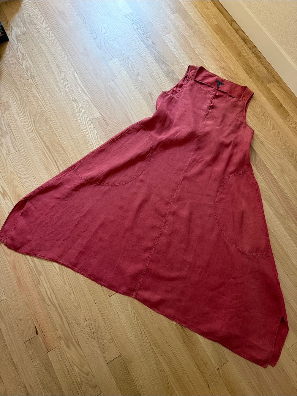 OSKA Maxi Clay Red Women's Linen Dress - Signature Style - Picture 8 of 14